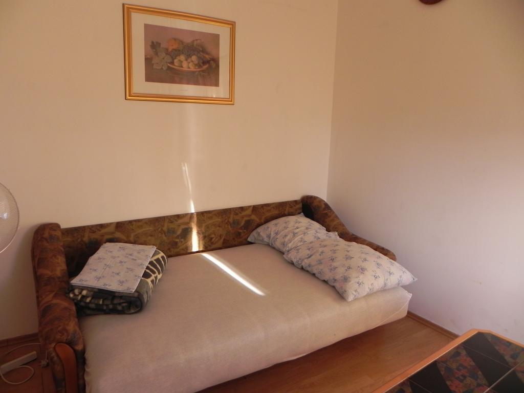 Apartments Riva Паг Екстериор снимка